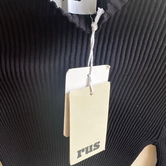 RUS Milhojas top Ribbed mock-neck top Black NWT - Picture 7 of 9